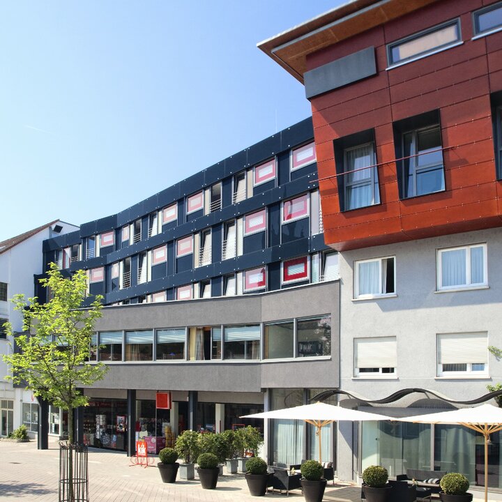 Front des Hotels City Krone in Friedrichshafen